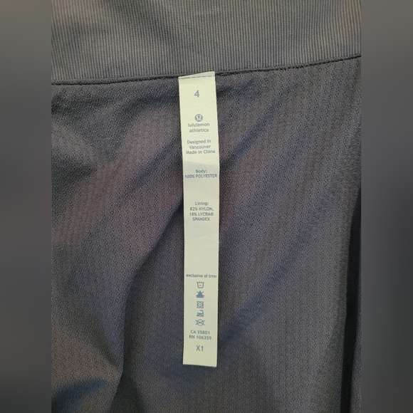 Lululemon grey hooded jacket, size 4 - Picture 2 of 7